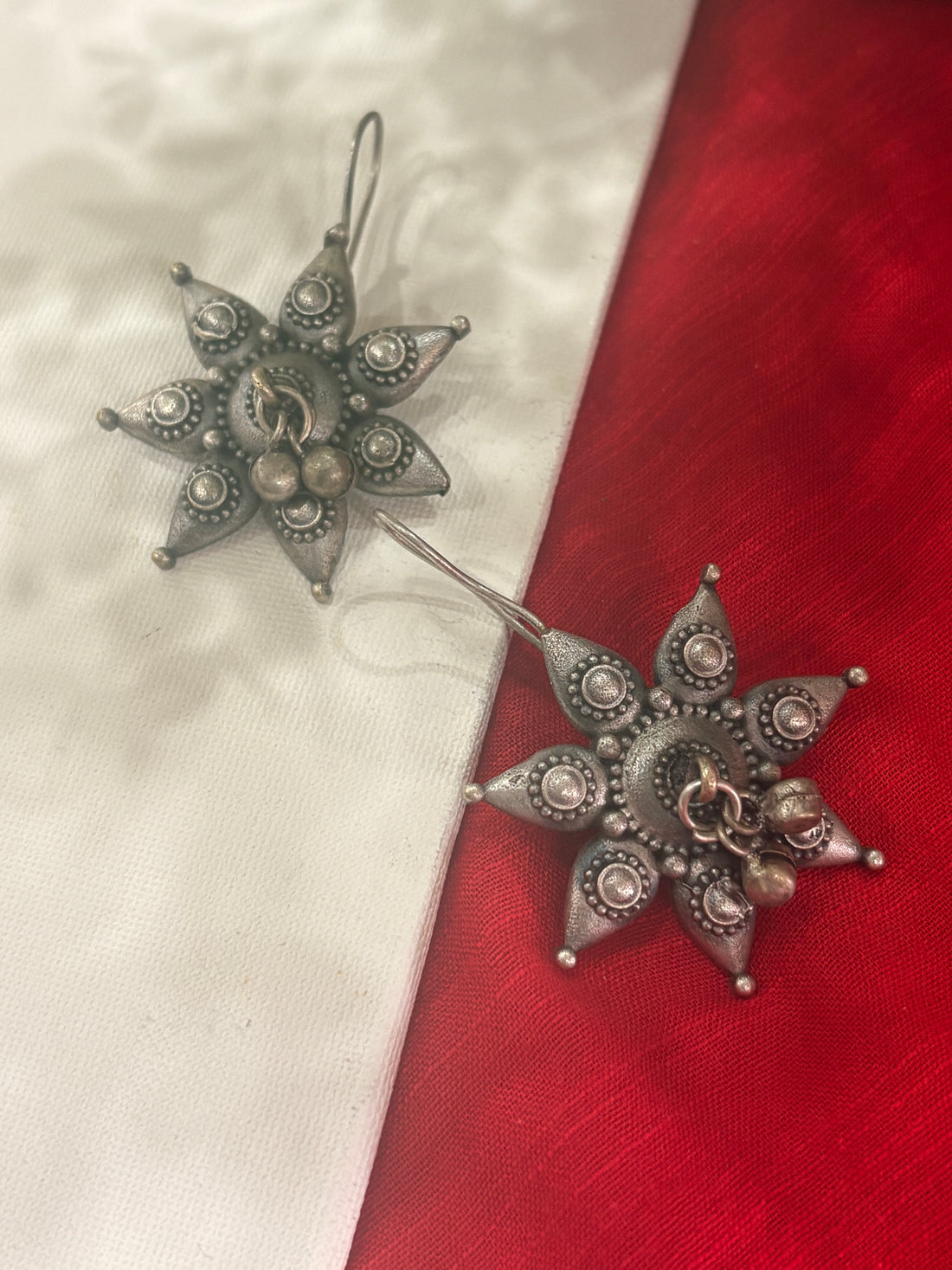 Saanvi Silver Earrings