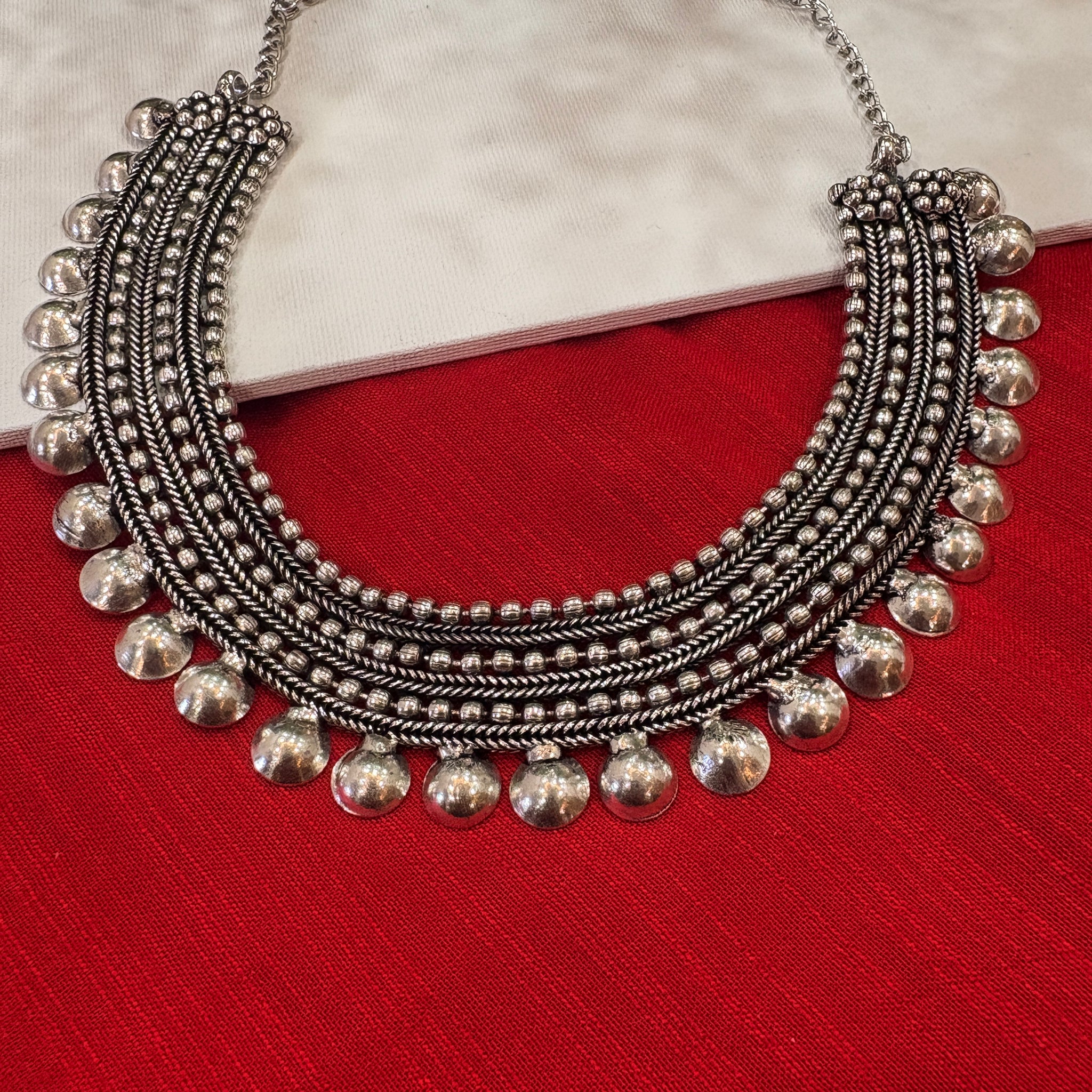 Arya Silver Necklace