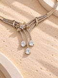 Niska floral necklace and matching earrings detail view 3