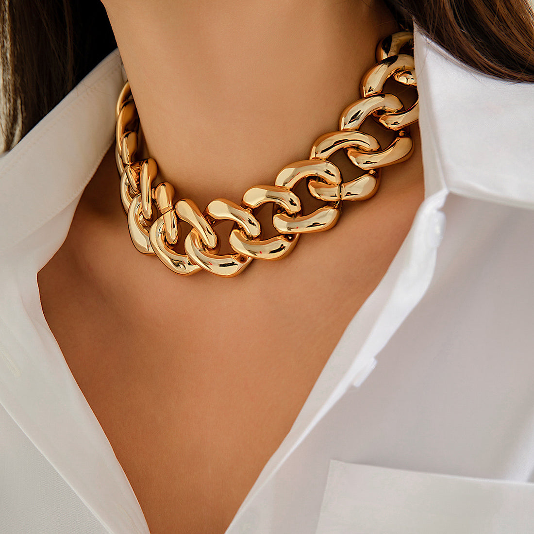 Exaggerated Geometric Choker