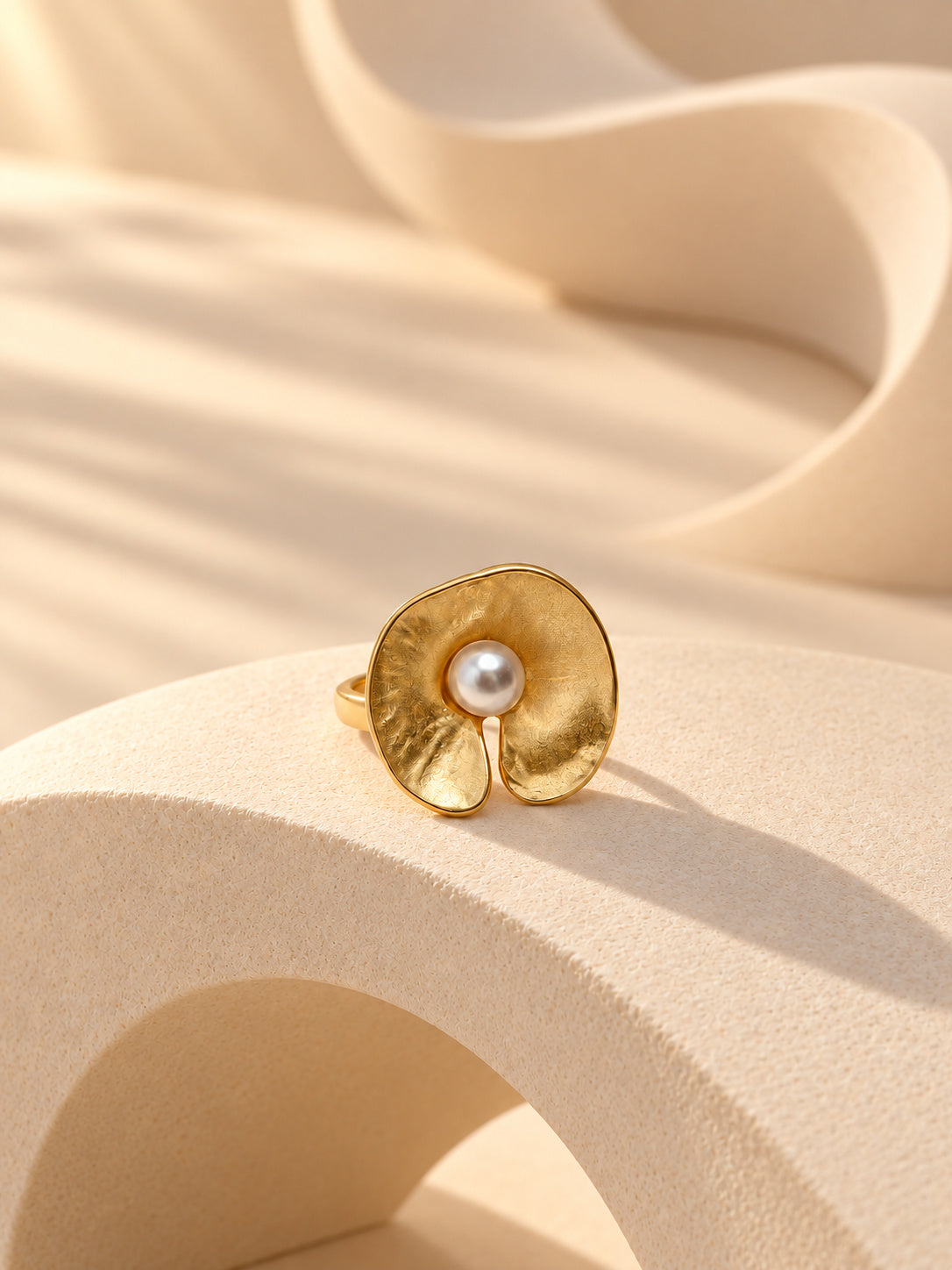 Niska gold-tone petal pearl replica statement ring - view 3