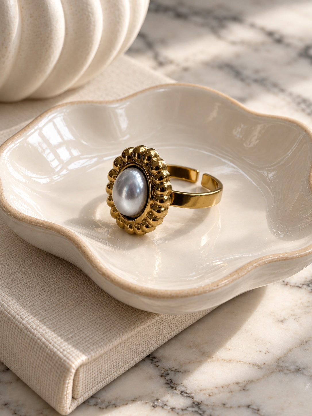 Niska oval pearl-look gold-tone statement ring product view 6