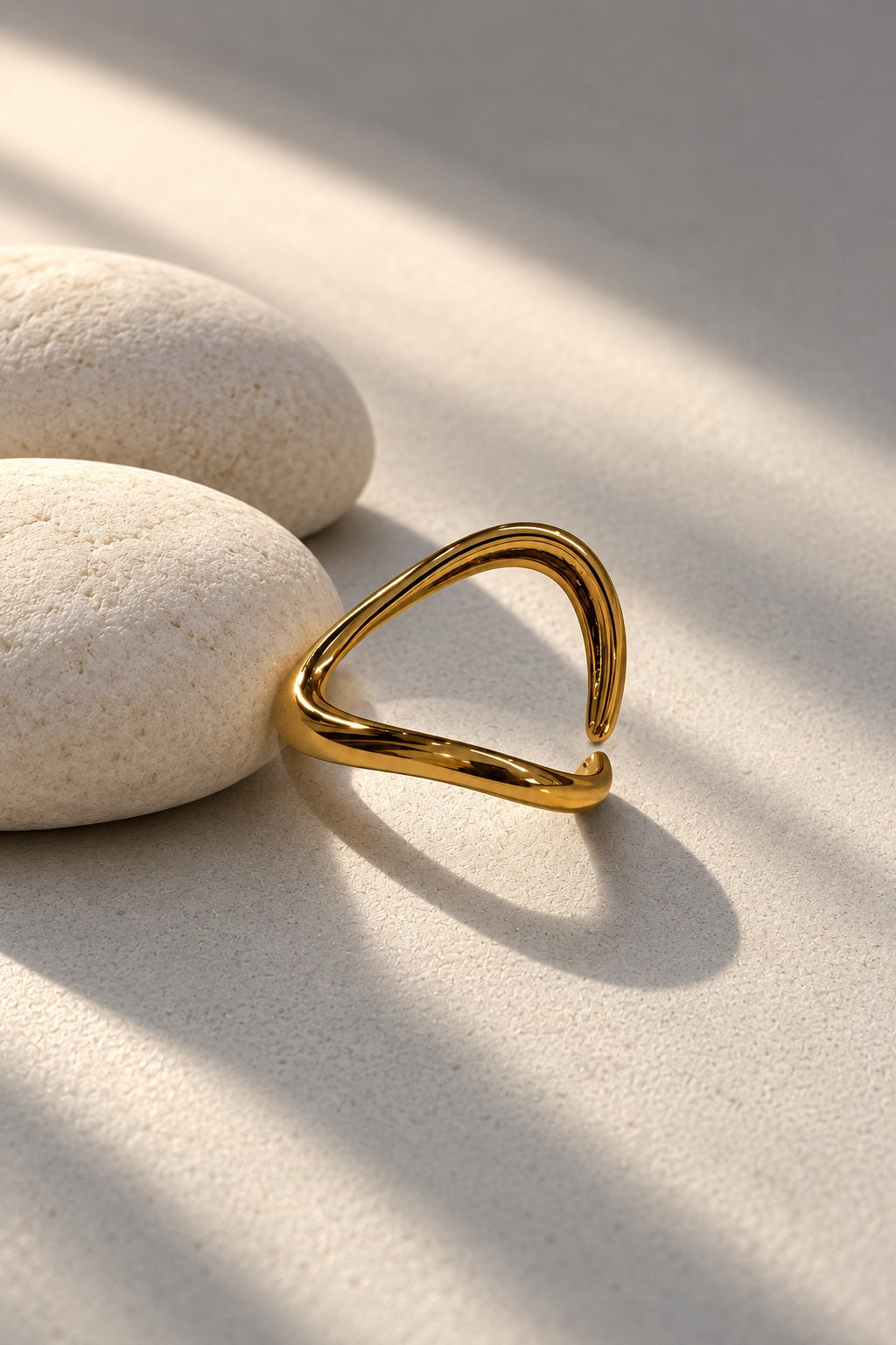 Niska Sculptural V Gold-Tone Open Ring – editorial view 3