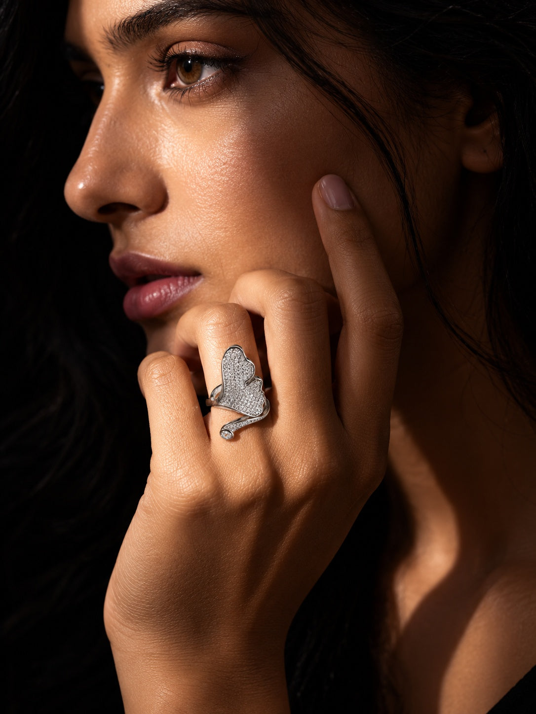Niska AD Stone Silver Replica Sculptural Ring worn by model