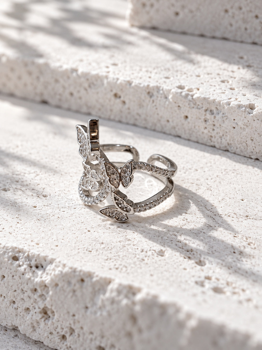 Niska white tone butterfly AD stone ring product view 4