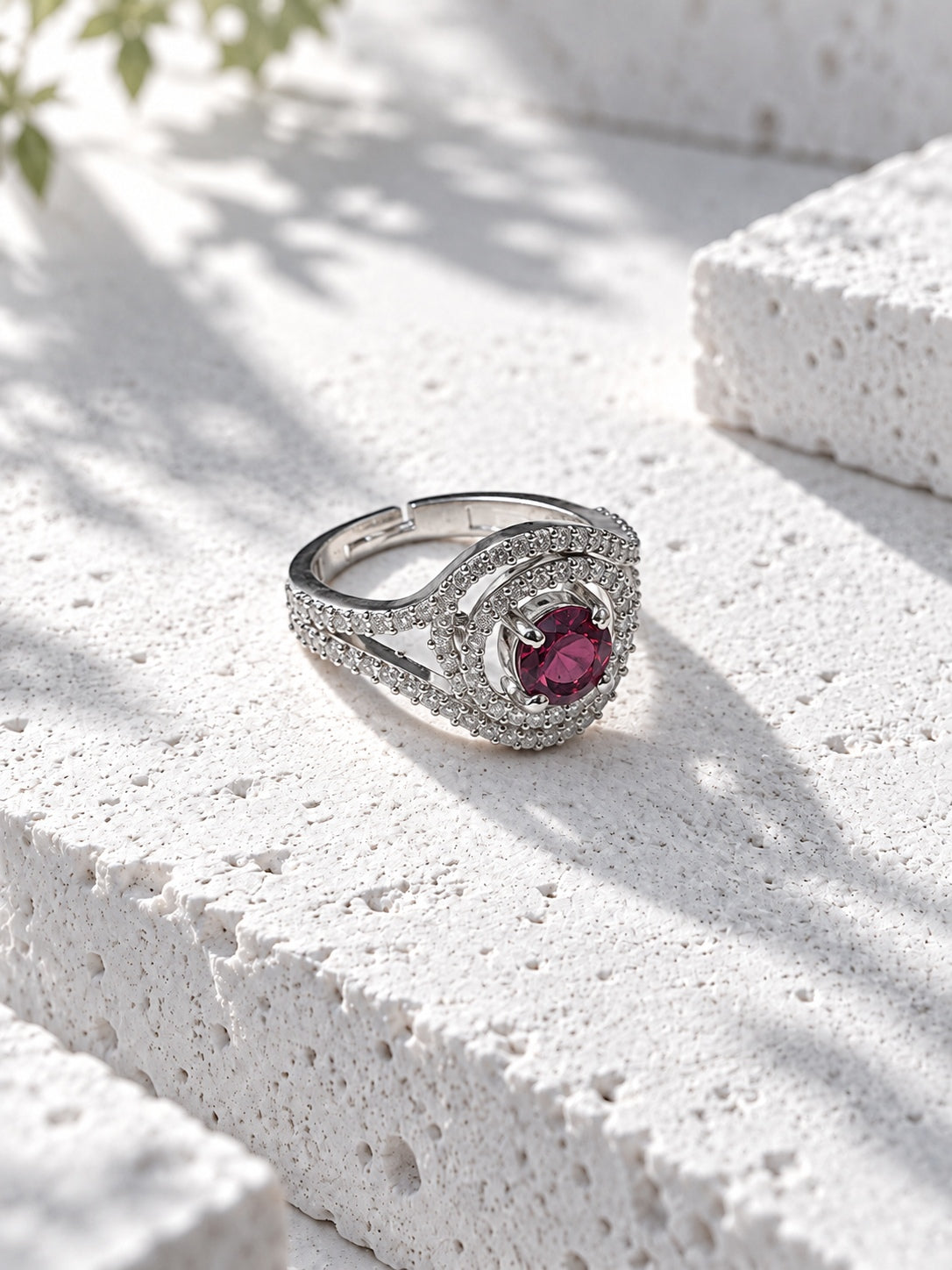 Niska pink AD stone silver-tone ring view 3